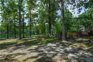 628 Ritters Lake Rd, Greensboro, NC 27406 - Photo 37