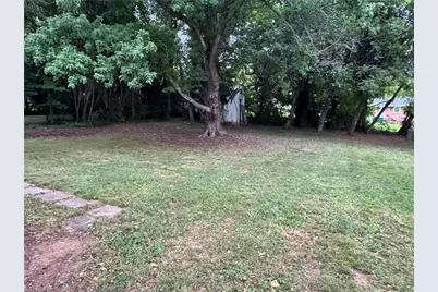 3015 Central Avenue, High Point, NC 27260 - Photo 17
