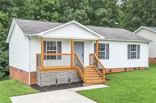 625 Rolling Green Dr, High Point, NC 27260 - Photo 3
