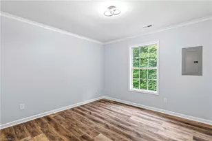625 Rolling Green Dr, High Point, NC 27260 - Photo 25