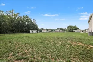 210 Marguerite Ct, Reidsville, NC 27320 - Photo 35