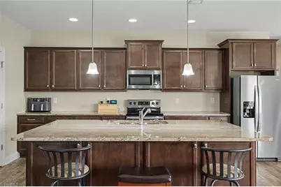210 Marguerite Court, Reidsville, NC 27320 - Photo 9