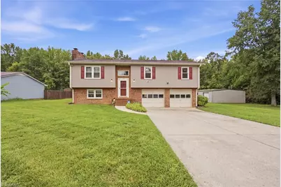 136 Stratford Road, Lexington, NC 27292 - Photo 1