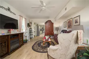 923 South St, Mount Airy, NC 27030 - Photo 15