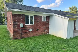 511 Everett Ln, High Point, NC 27262 - Photo 15