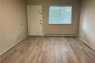 511 Everett Ln, High Point, NC 27262 - Photo 3