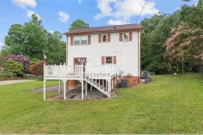 1912 Inman Circle, Mount Airy, NC 27030 - Photo 23