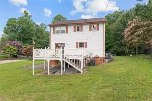 1912 Inman Cir, Mount Airy, NC 27030 - Photo 23