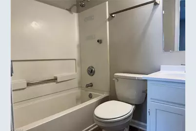 1911 Walker Avenue, Greensboro, NC 27403 - Photo 17