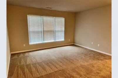 1911 Walker Avenue, Greensboro, NC 27403 - Photo 7