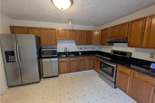 6008 Yeaton Glen Dr, Winston-Salem, NC 27107 - Photo 5
