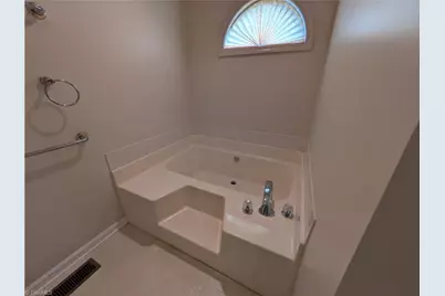 6008 Yeaton Glen Drive, Winston-Salem, NC 27107 - Photo 15