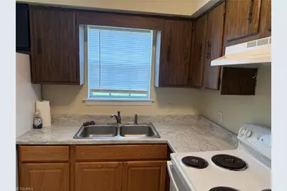 506 Summit Street, Madison, NC 27025 - Photo 5
