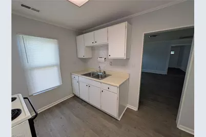 194 Johnson Road, High Point, NC 27265 - Photo 7
