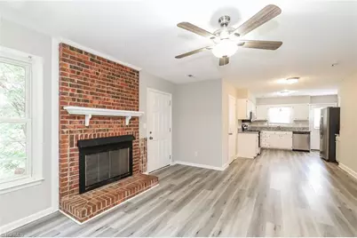 4109 Butterfield Drive, Greensboro, NC 27405 - Photo 9