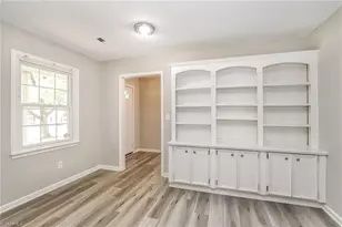 4109 Butterfield Dr, Greensboro, NC 27405 - Photo 15