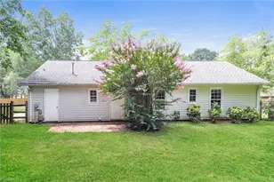 4109 Butterfield Dr, Greensboro, NC 27405 - Photo 19