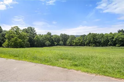3949 Valley View Circle, Clemmons, NC 27012 - Photo 9