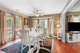 1315 Camden Pl Ct, Winston-Salem, NC 27103 - Photo 9