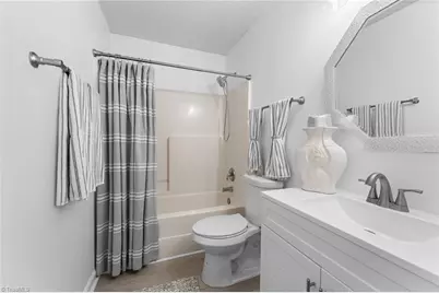 1315 Camden Place Court, Winston-Salem, NC 27103 - Photo 31