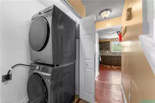 1315 Camden Pl Ct, Winston-Salem, NC 27103 - Photo 37