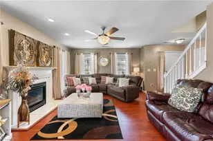 1315 Camden Pl Ct, Winston-Salem, NC 27103 - Photo 7