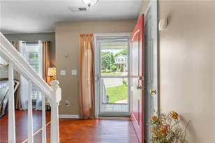 1315 Camden Pl Ct, Winston-Salem, NC 27103 - Photo 3