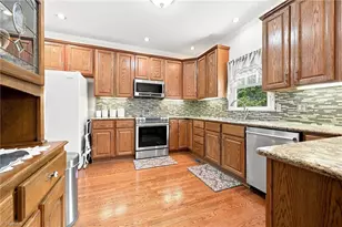 5200 Northforest Dr, McLeansville, NC 27301 - Photo 17