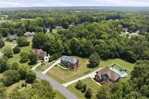 5200 Northforest Dr, McLeansville, NC 27301 - Photo 43