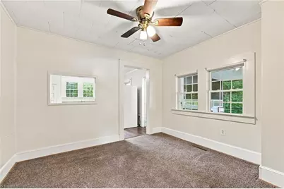 221 Zollicoffer Avenue, Henderson, NC 27536 - Photo 7