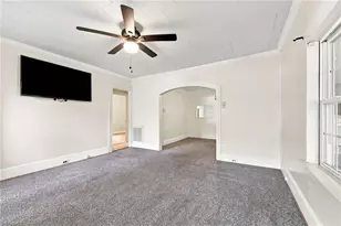 221 Zollicoffer Ave, Henderson, NC 27536 - Photo 5