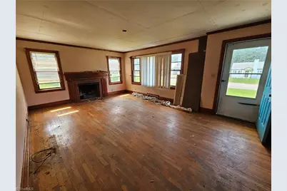 219 Cedarbrook Road, Jonesville, NC 28642 - Photo 3