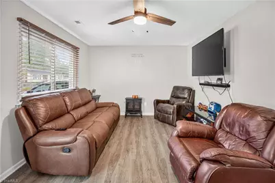 977 Shalimar Drive, Winston-Salem, NC 27107 - Photo 3