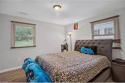 977 Shalimar Drive, Winston-Salem, NC 27107 - Photo 17