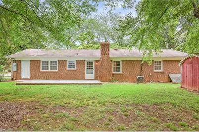 701 N Peace Haven Road, Winston-Salem, NC 27104 - Photo 37