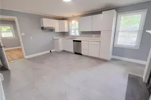 826 Graylyn Dr, High Point, NC 27263 - Photo 5