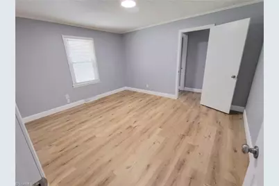 826 Graylyn Drive, High Point, NC 27263 - Photo 15