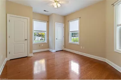 102 Kestrel Court, Mebane, NC 27302 - Photo 25