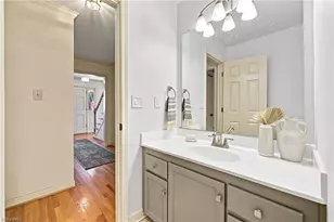 413 Hollinswood Ave, Winston-Salem, NC 27103 - Photo 13
