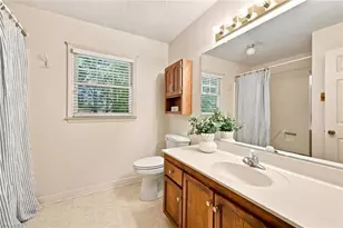 413 Hollinswood Ave, Winston-Salem, NC 27103 - Photo 19