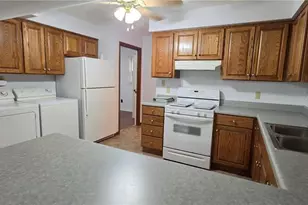 139 Little Creek Ln, Glade Valley, NC 28627 - Photo 7