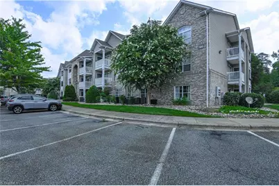 7100 W Friendly Avenue #308, Greensboro, NC 27410 - Photo 19