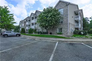 7100 W Friendly Ave, Greensboro, NC 27410 - Photo 19
