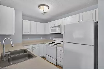 133 James Road #2B, High Point, NC 27265 - Photo 9