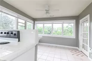 1025 W End Blvd, Winston-Salem, NC 27101 - Photo 33