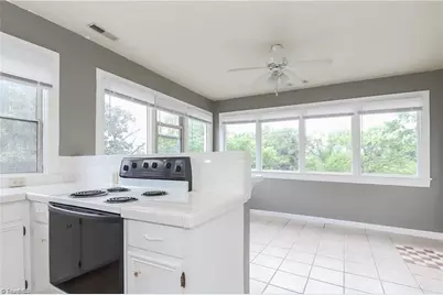 1025 West End Boulevard, Winston-Salem, NC 27101 - Photo 31