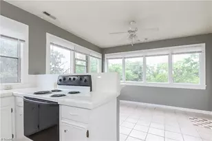 1025 W End Blvd, Winston-Salem, NC 27101 - Photo 31