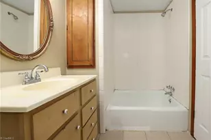 1025 W End Blvd, Winston-Salem, NC 27101 - Photo 21