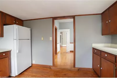 1025 West End Boulevard, Winston-Salem, NC 27101 - Photo 19