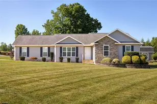 535 Evergreen Trail, Thomasville, NC 27360 - Photo 1